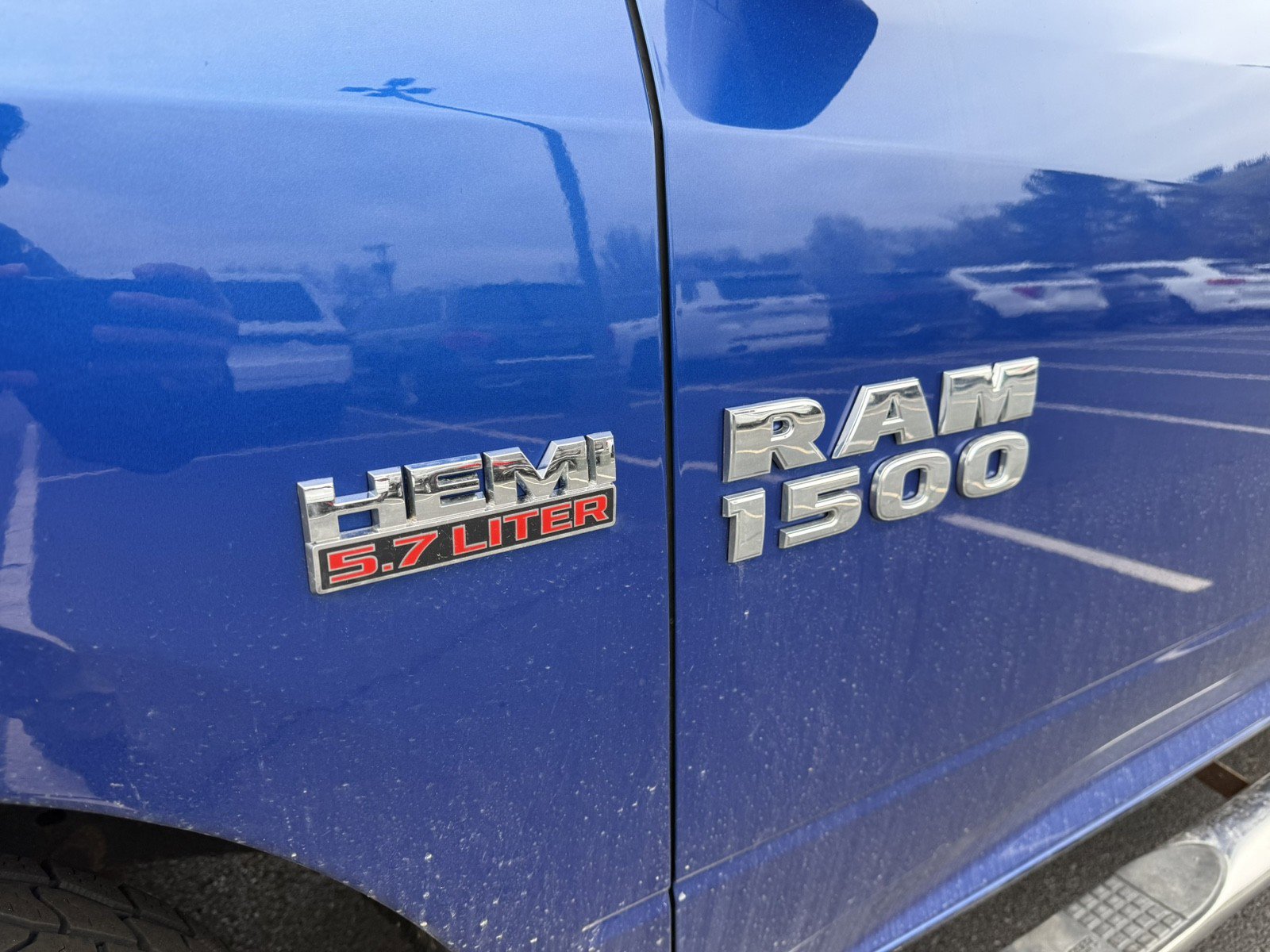 Used 2017 RAM 1500 Express AWD/4WD image 12
