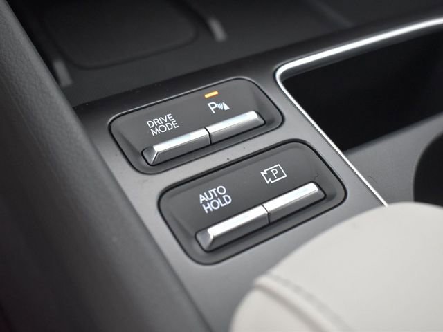 Used 2024 Hyundai Sonata Limited FWD image 18