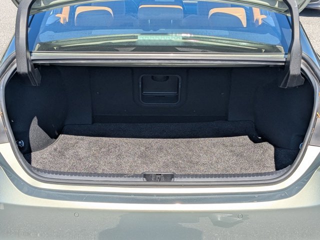 Used 2024 Lexus ES 350 w/ Premium Package image 6