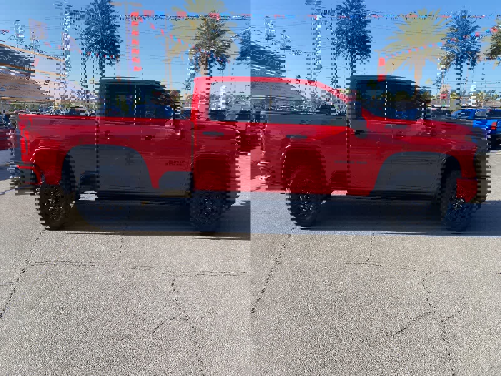 Used 2024 Chevrolet Silverado 3500 LTZ w/ LTZ Plus Package AWD/4WD image 4