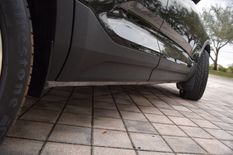 Used 2020 Volvo XC40 T5 Momentum w/ Protection Package Premier image 35