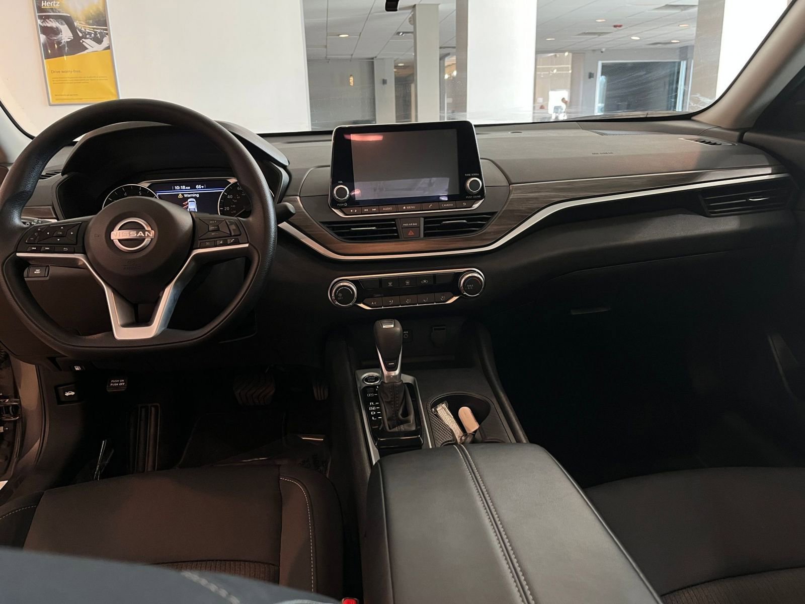 Used 2025 Nissan Altima 2.5 SV image 34