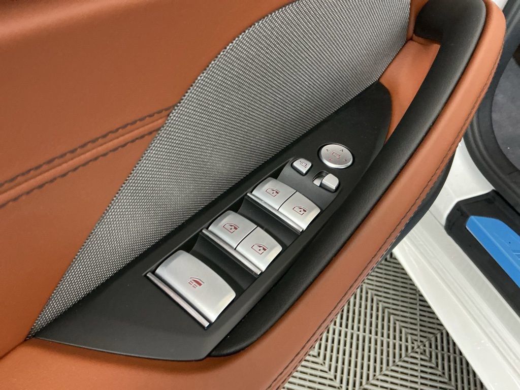 New 2026 BMW 840i xDrive Convertible AWD/4WD image 19