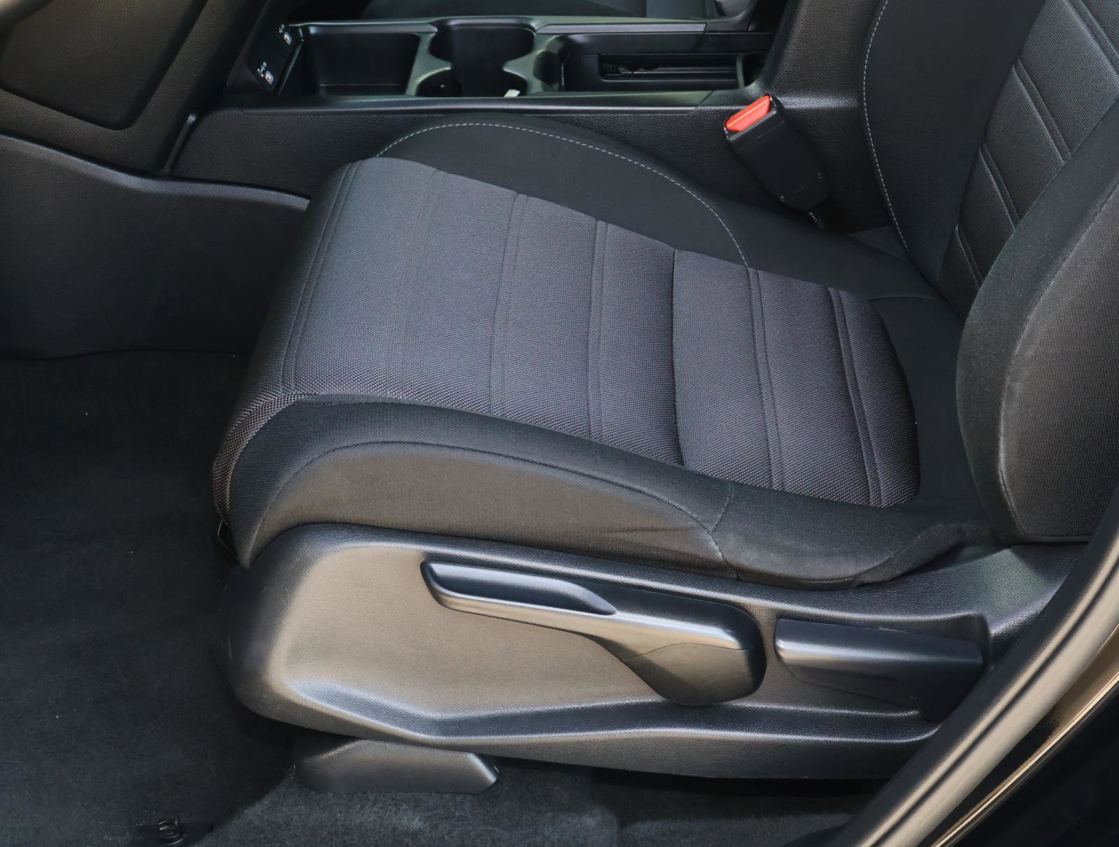 Used 2021 Honda CR-V Special Edition image 14