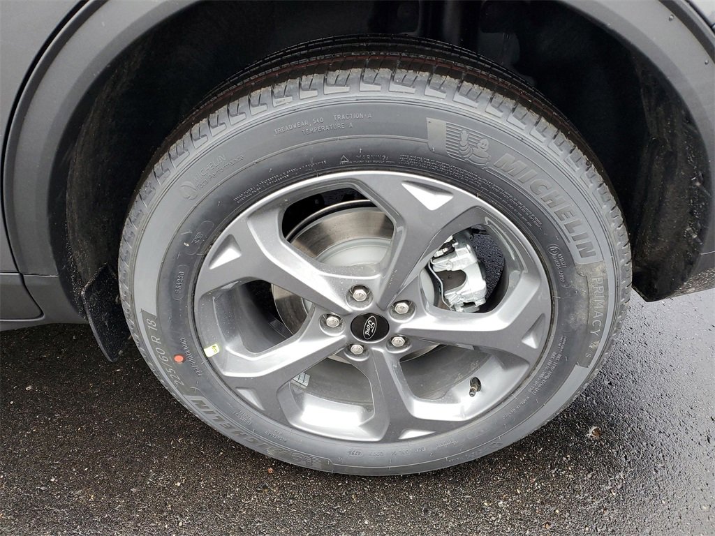 New 2026 Ford Escape ST-Line Select w/ Equipment Group 401A image 28