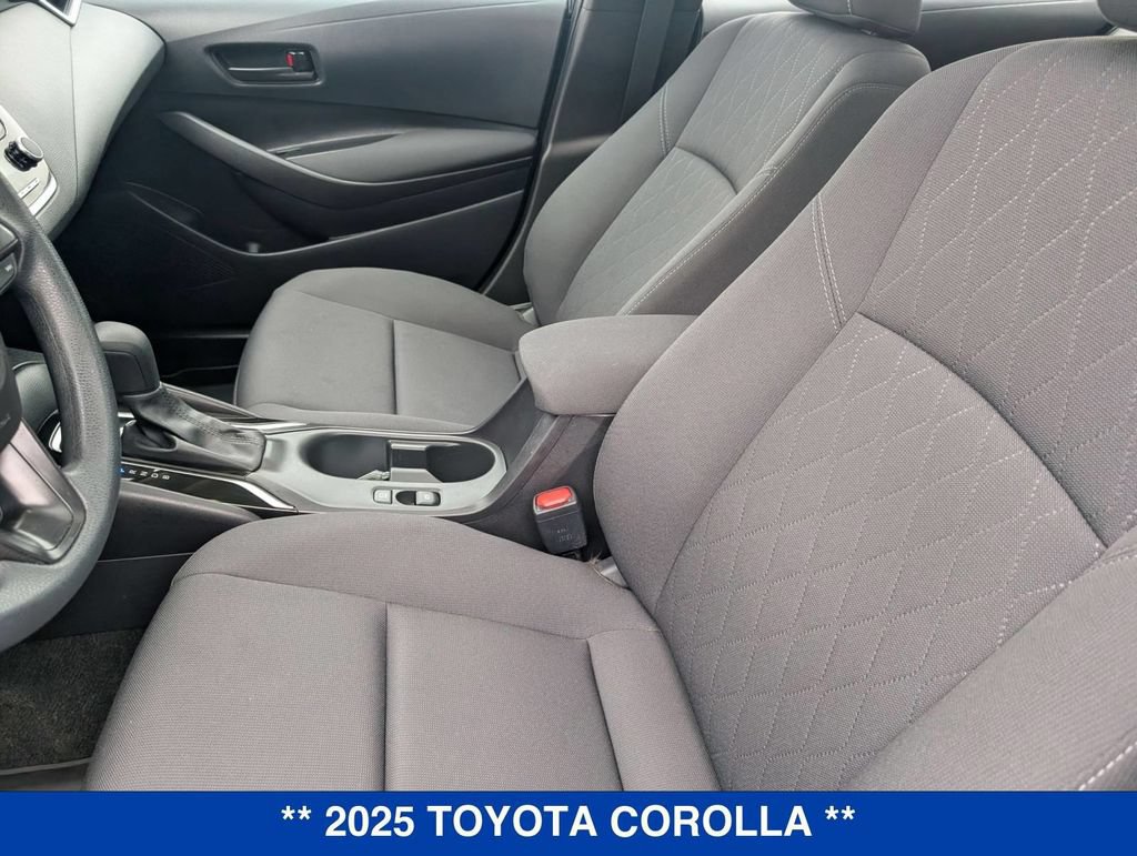 Used 2025 Toyota Corolla LE w/ LE Premium Package FWD image 13