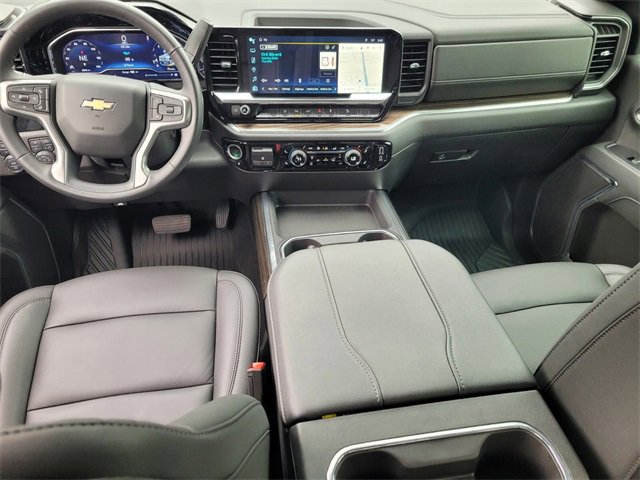 Used 2025 Chevrolet Silverado 2500 LT w/ All Star Edition image 15