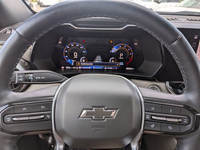 Used 2024 Chevrolet Colorado ZR2 w/ ZR2 Convenience Package III AWD/4WD image 31