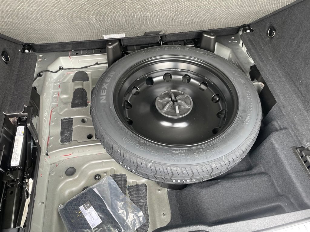 Used 2022 Mercedes-Benz GLC 300 4MATIC image 35