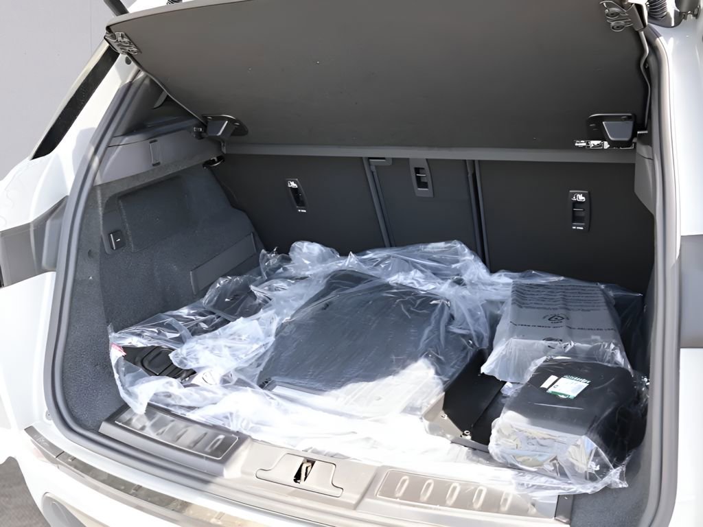 New 2026 Land Rover Range Rover Evoque Dynamic SE image 39