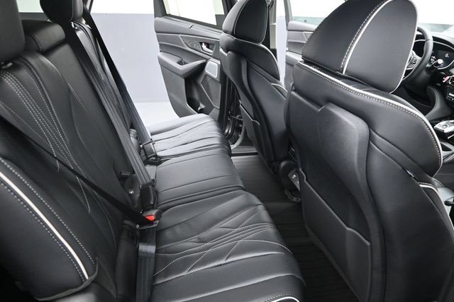New 2026 Acura MDX w/ Advance Package AWD/4WD image 17