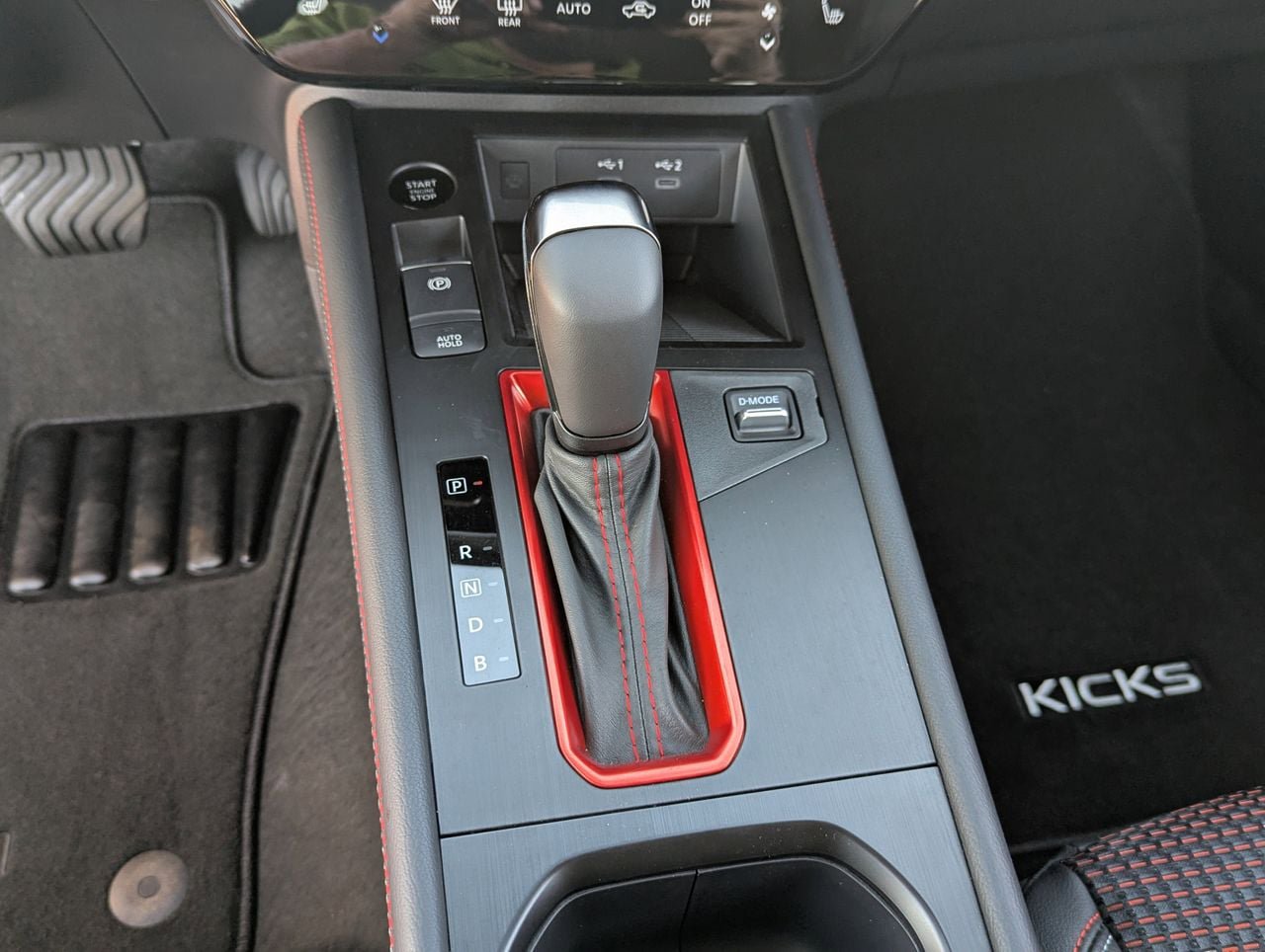 New 2026 Nissan Kicks SR w/ Cold Weather Package image 20