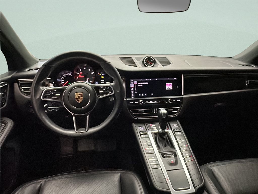 Used 2021 Porsche Macan S image 21