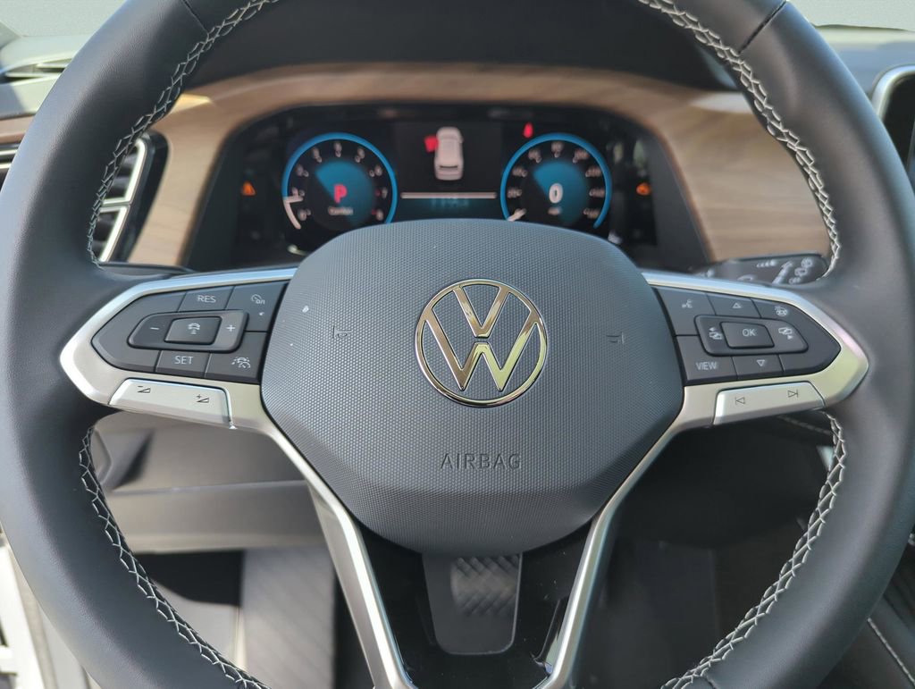 New 2026 Volkswagen Atlas SE image 44