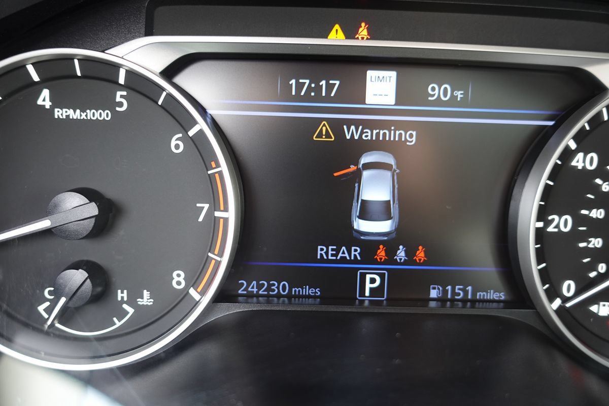 Used 2024 Nissan Altima 2.5 SL AWD/4WD image 42