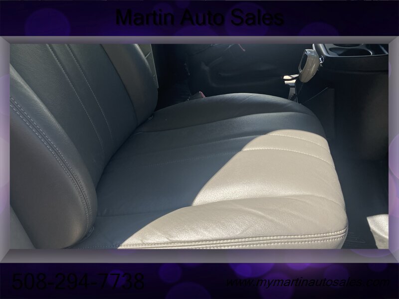 Used 2010 Chevrolet Express 1500 AWD w/ Power Package image 14