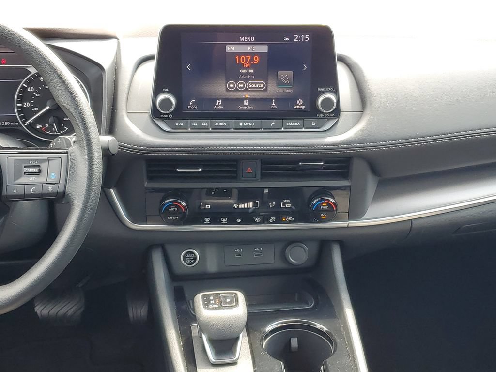 Used 2023 Nissan Rogue SV AWD/4WD image 28