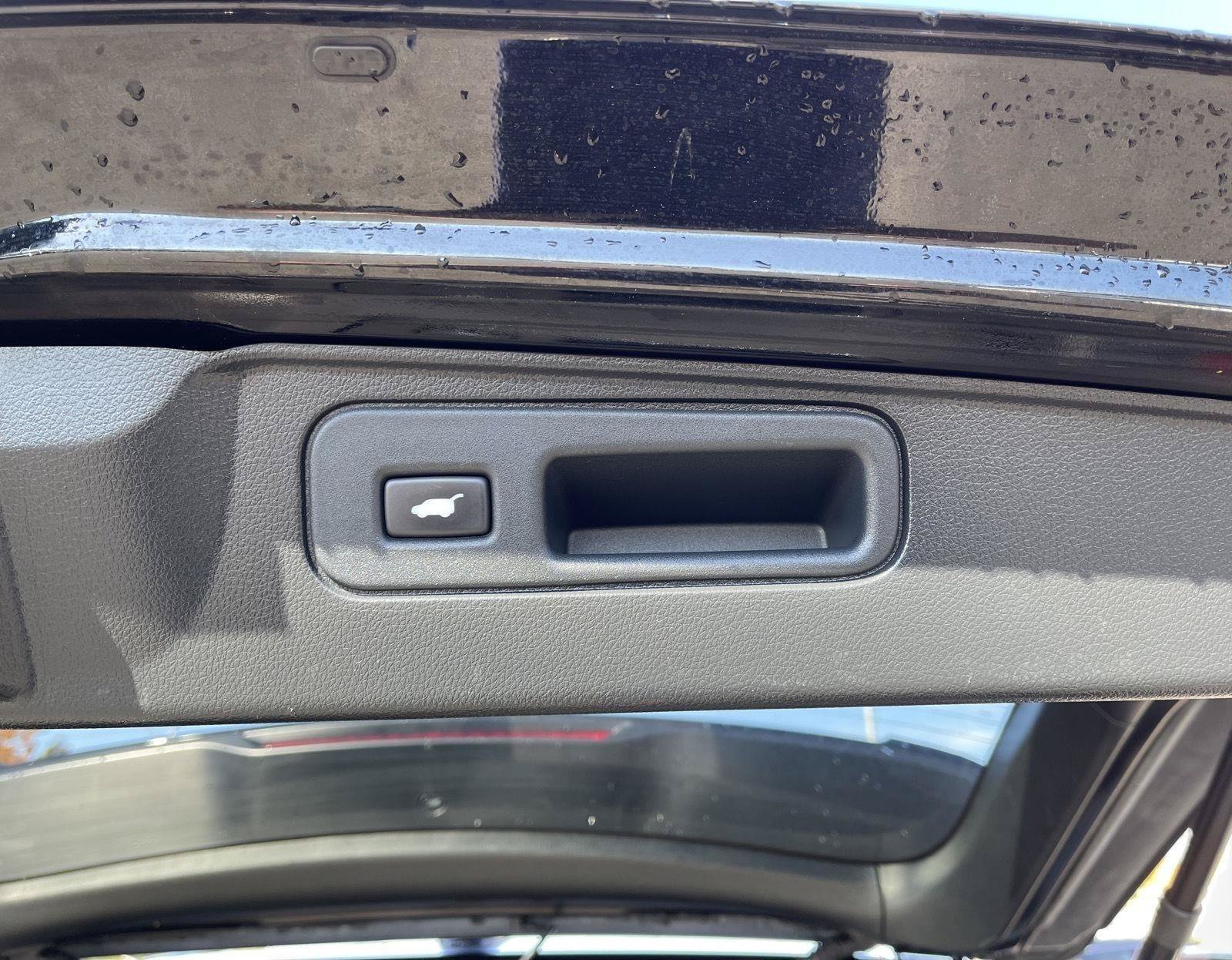 Used 2023 Honda Passport EX-L image 18