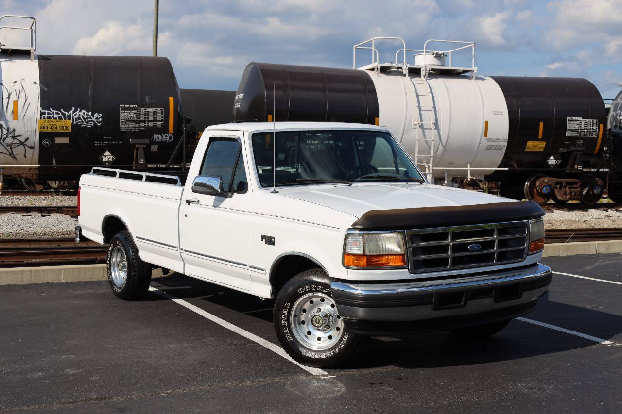 Used 1996 Ford F150 2WD Regular Cab image 3
