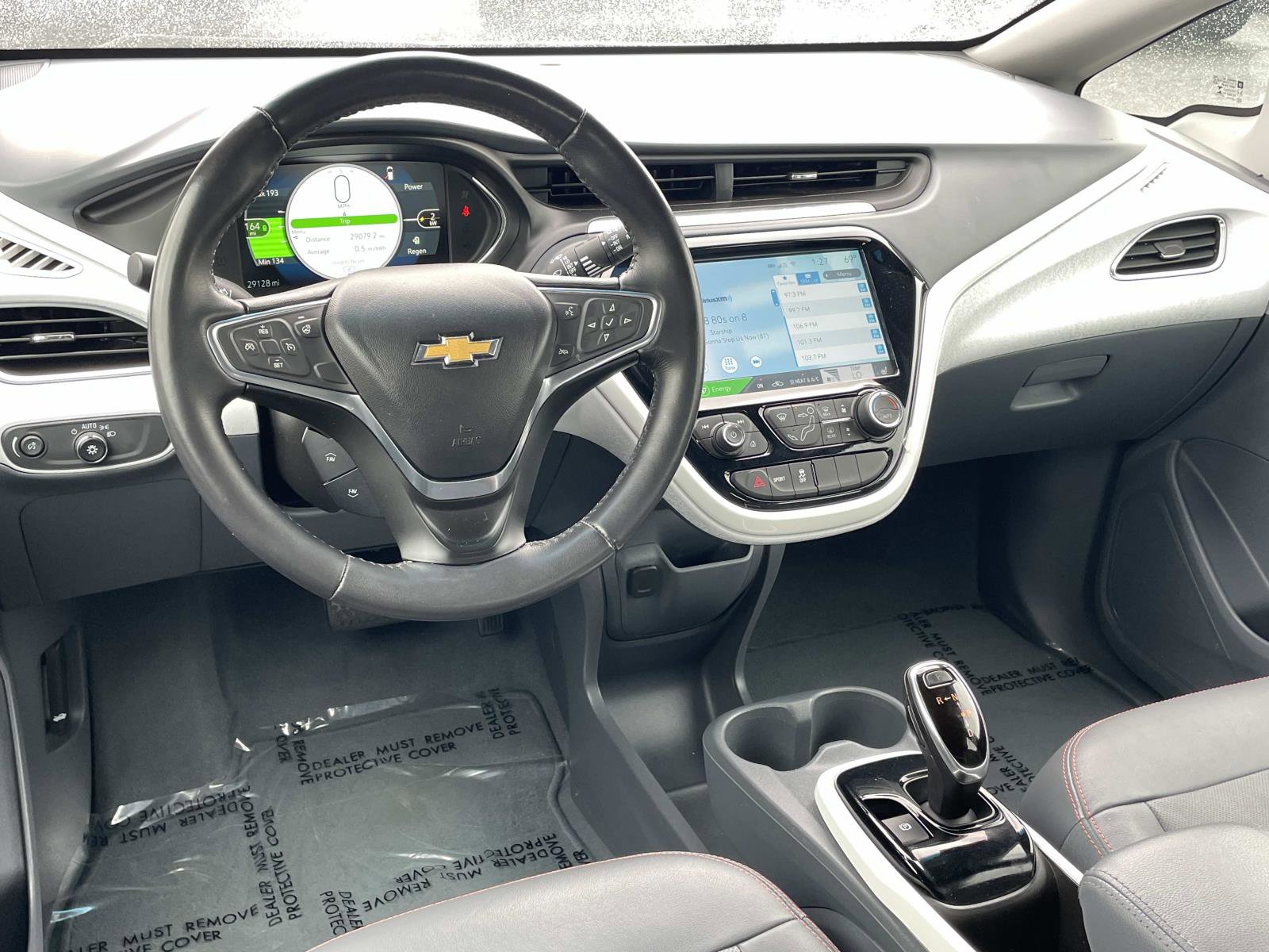 Used 2018 Chevrolet Bolt Premier FWD image 9