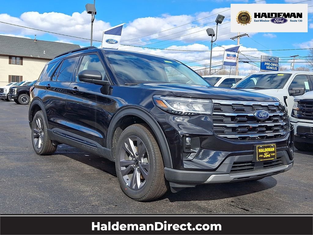 New 2026 Ford Explorer Active w/ Active Comfort Package image 1