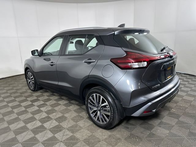 Used 2023 Nissan Kicks SV image 5