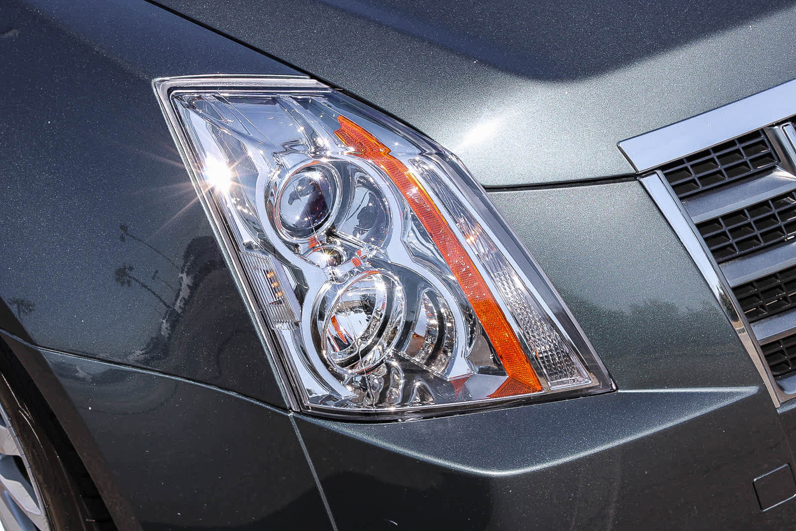 Used 2012 Cadillac CTS Luxury RWD image 4
