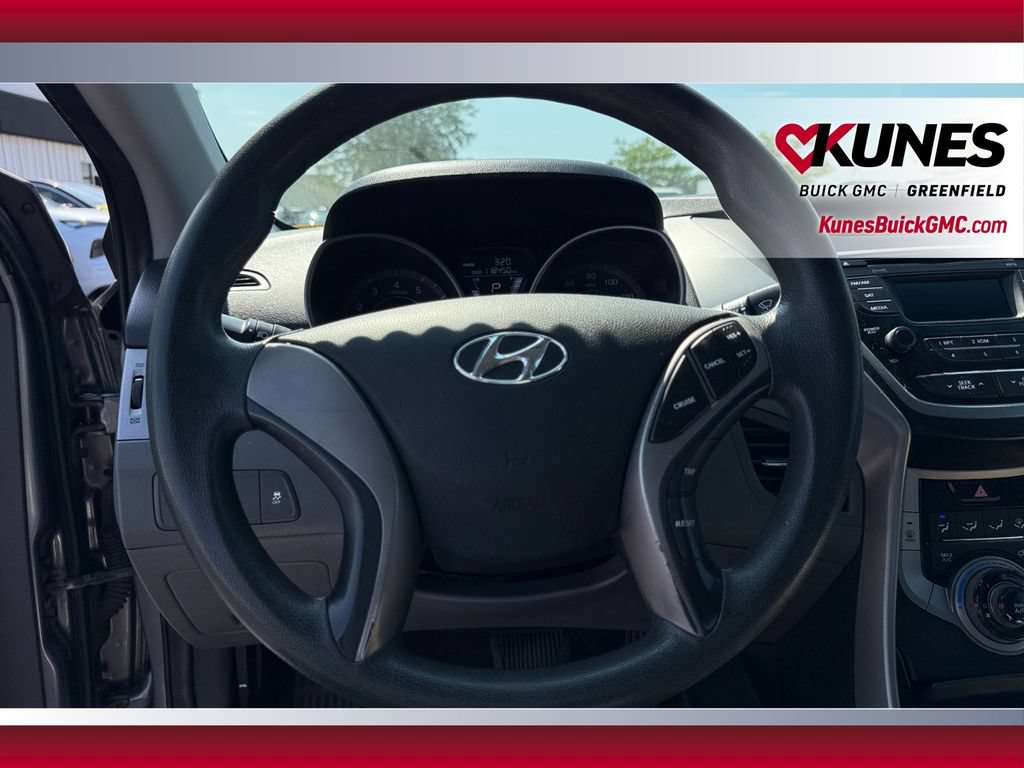 Used 2013 Hyundai Elantra GLS FWD image 29