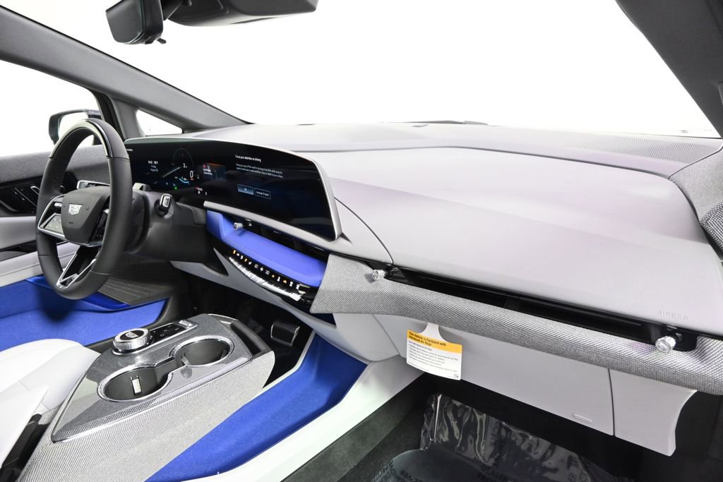 New 2025 Cadillac Optiq Sport 1 image 14