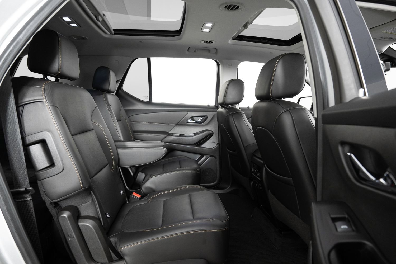 Used 2020 Chevrolet Traverse Premier w/ Redline Edition image 24