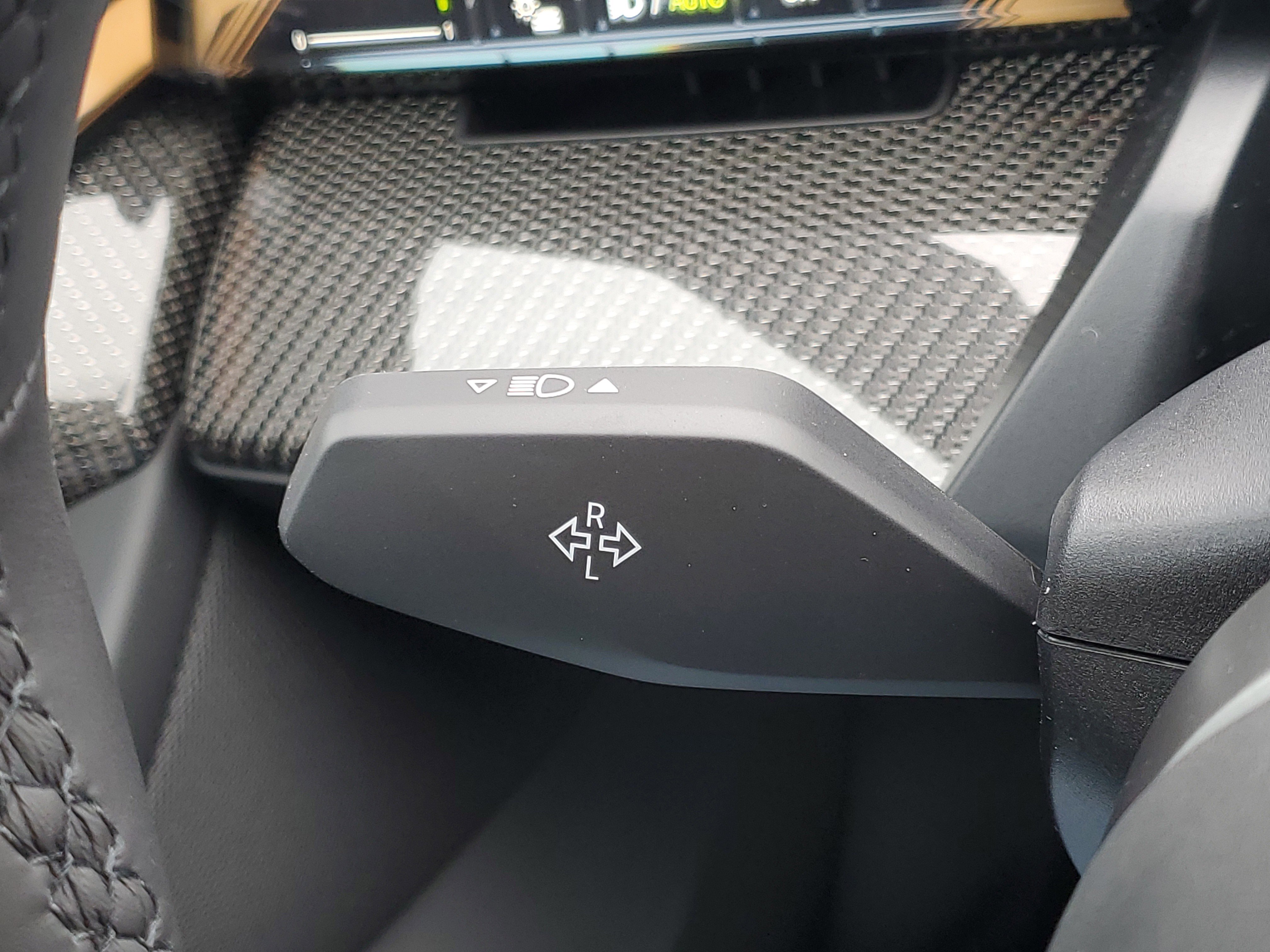 New 2026 BMW 540i xDrive w/ Executive Package image 13