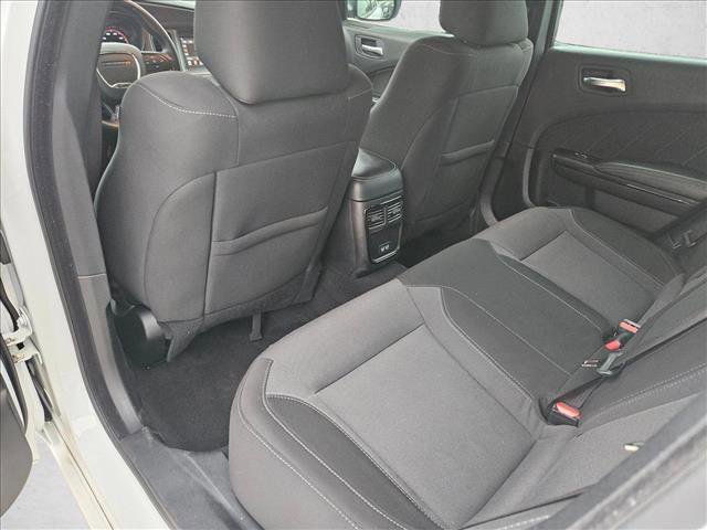 Used 2020 Dodge Charger SXT w/ Blacktop Package RWD image 11