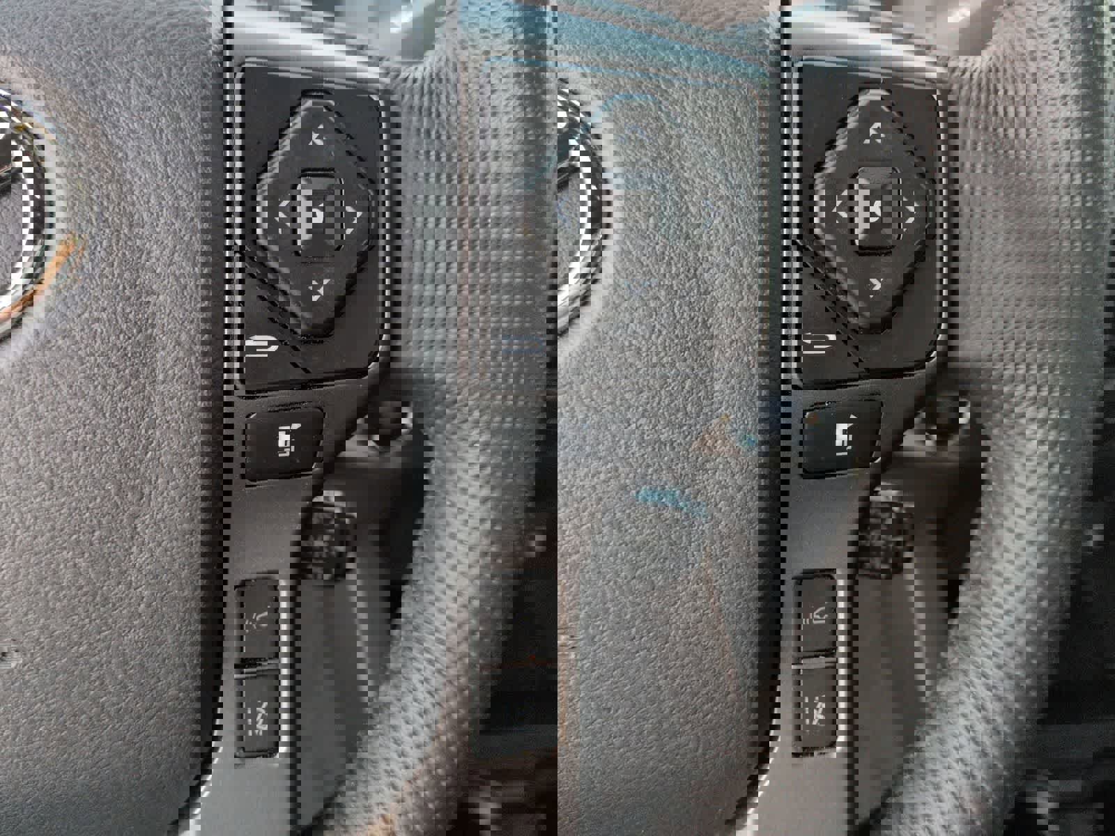 Used 2023 Toyota Tacoma TRD Off-Road image 24