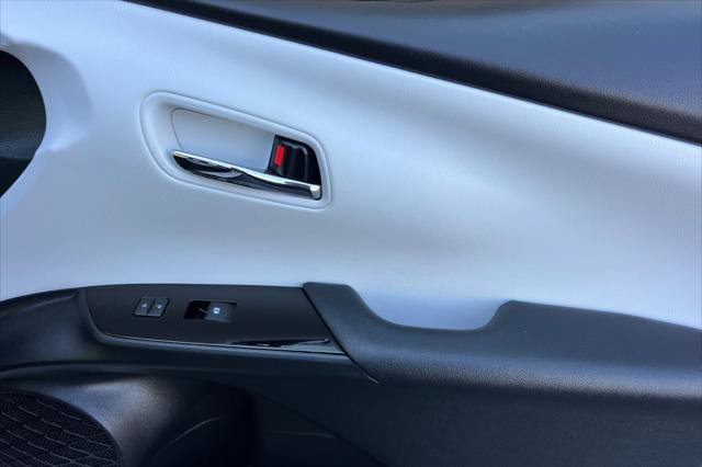 Certified 2018 Toyota Prius Prime Advanced FWD image 18