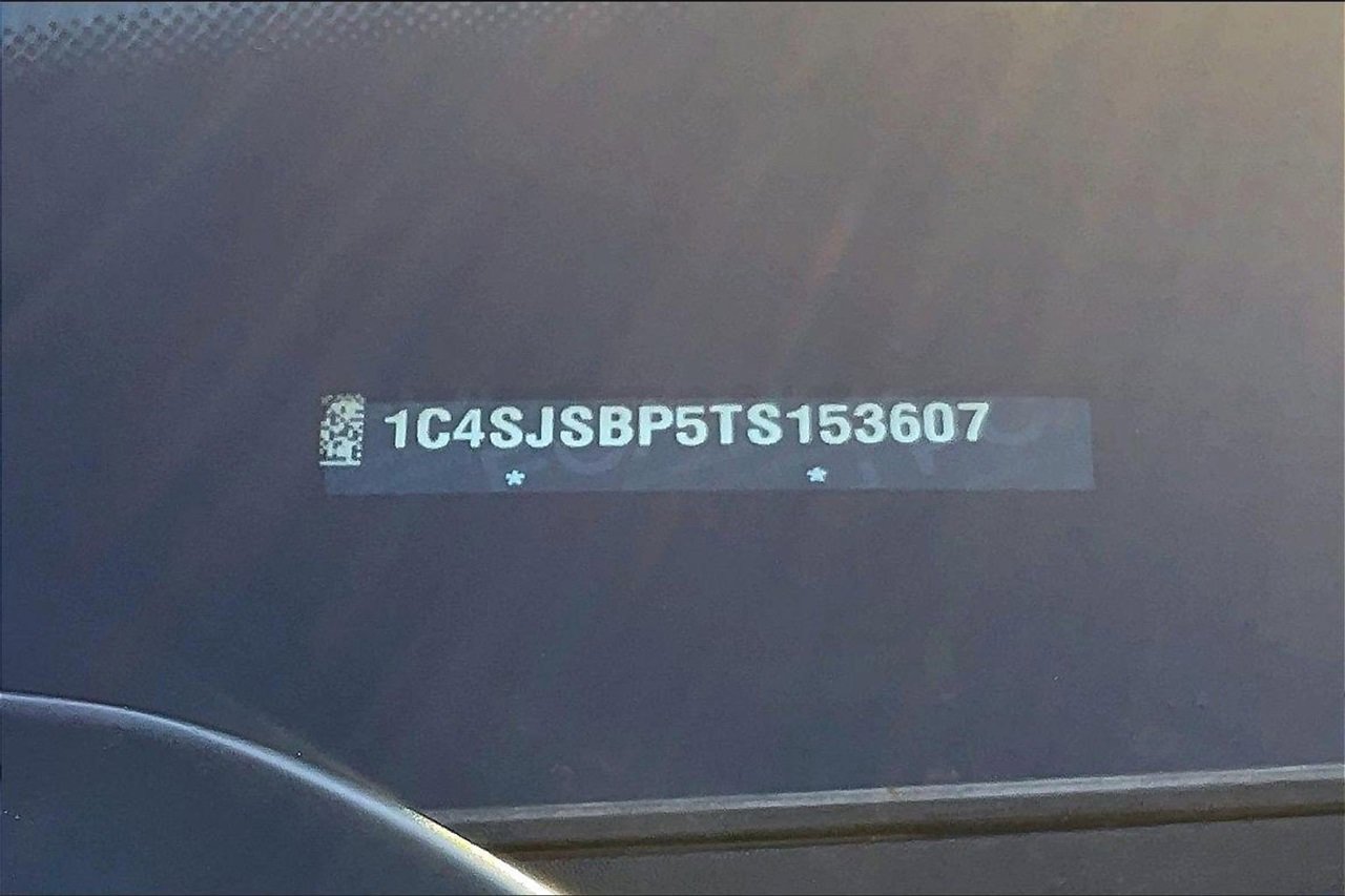 New 2026 Jeep Grand Wagoneer L Limited w/ Premium Group II image 40