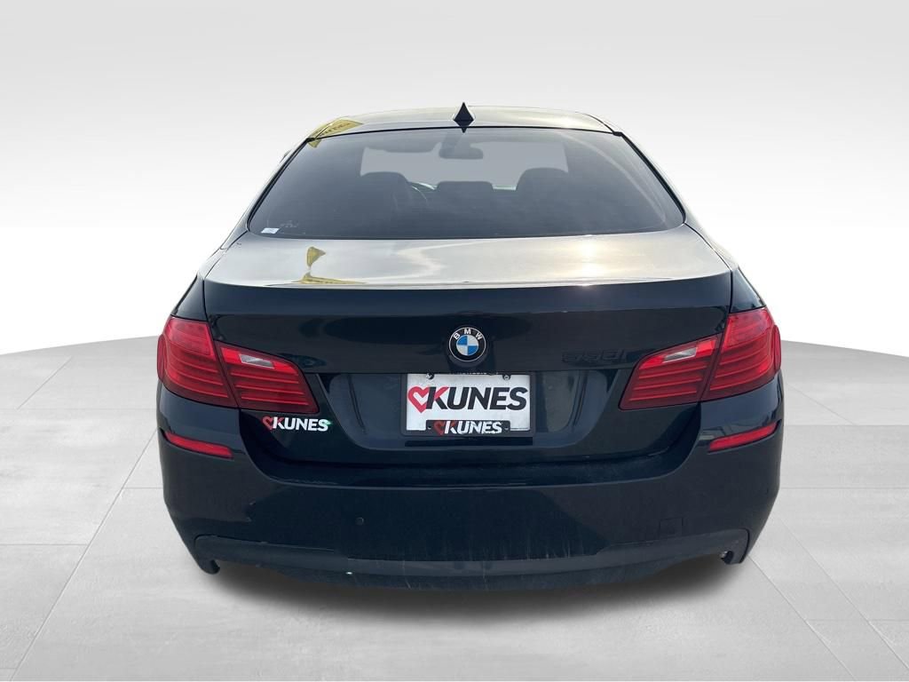 Used 2016 BMW 550i Sedan image 8