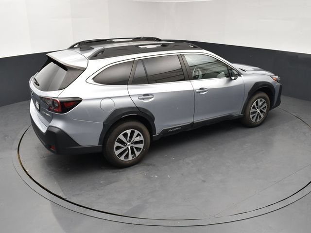 Used 2023 Subaru Outback Premium AWD/4WD image 18