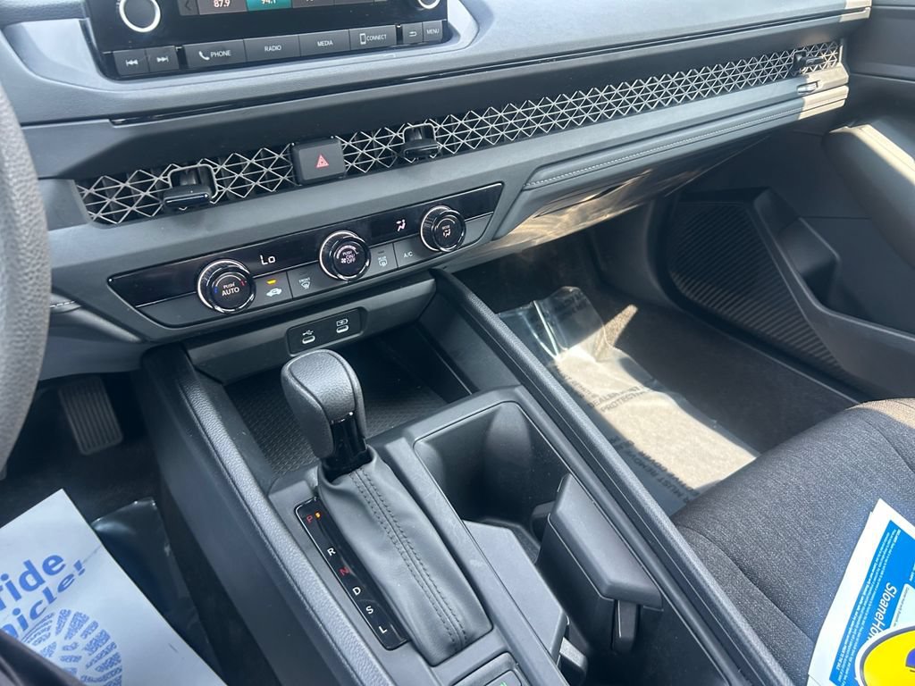 Certified 2023 Honda Accord LX image 10