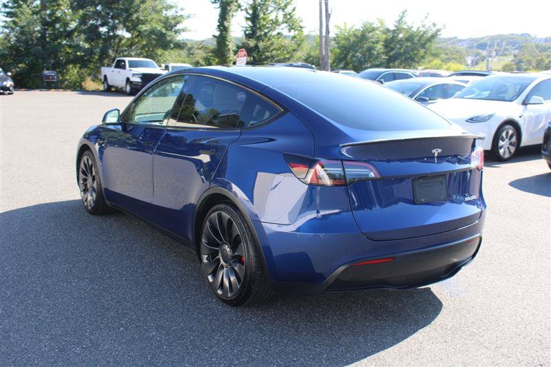 Used 2023 Tesla Model Y Performance AWD/4WD image 5