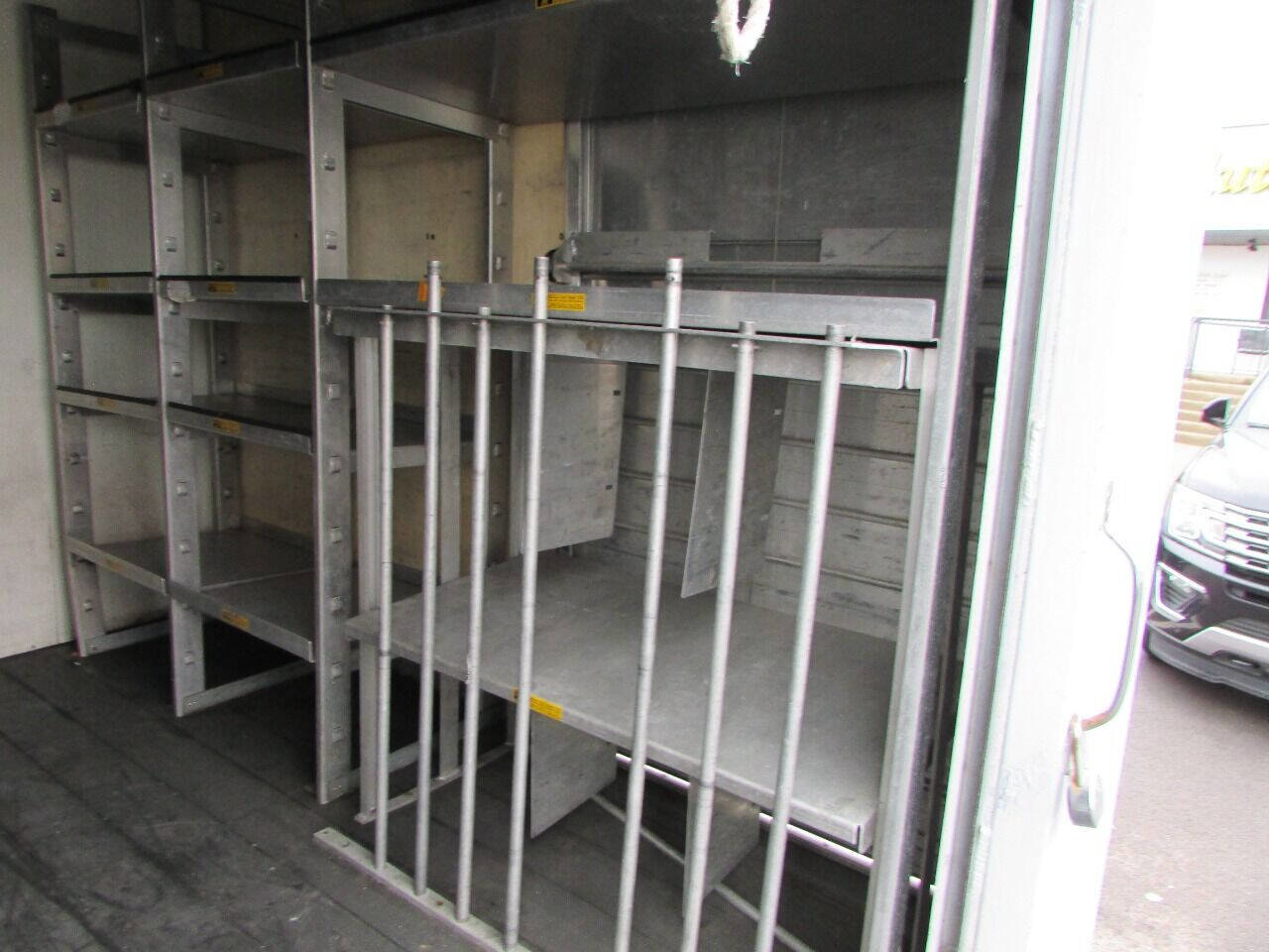 Used 2012 Ford E-450 and Econoline 450 Super Duty w/ PWR Locks & Windows Group image 43