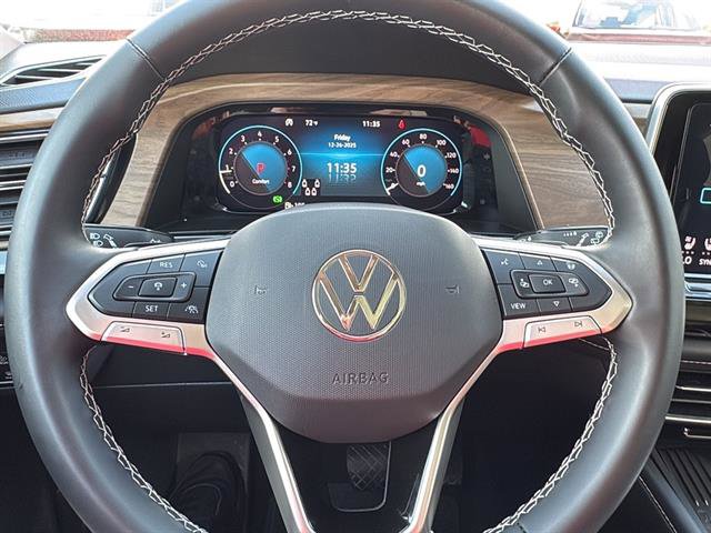 Certified 2025 Volkswagen Atlas SE w/ Panoramic Sunroof Package image 18