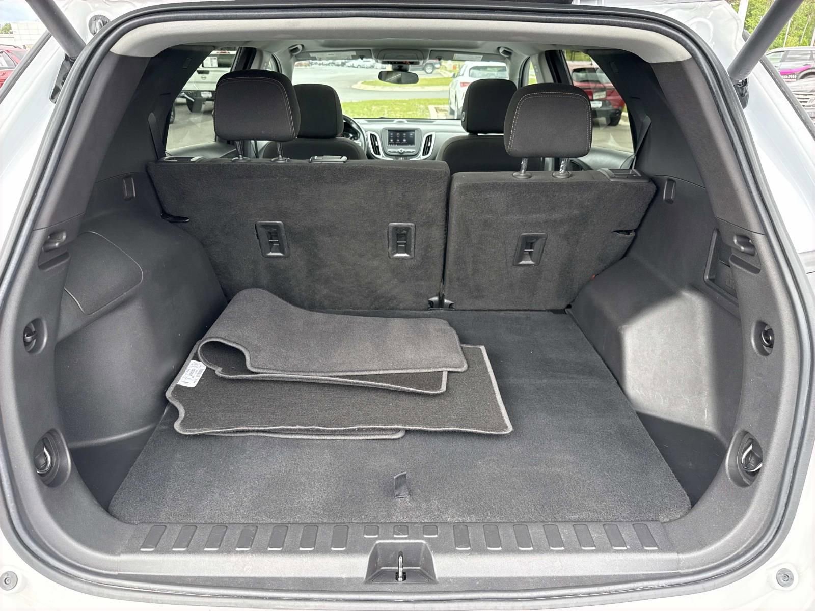 Used 2022 Chevrolet Equinox LT AWD/4WD image 27