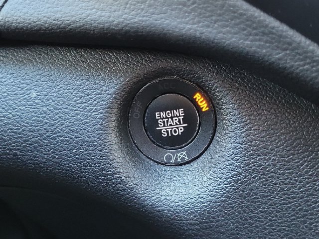 Used 2022 Jeep Cherokee Trailhawk AWD/4WD image 19