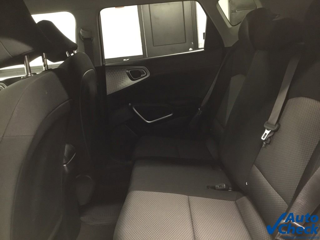 Used 2021 Kia Soul LX FWD image 26