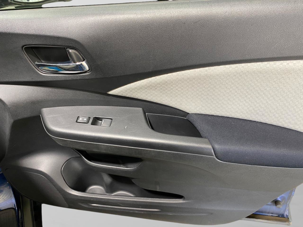 Used 2015 Honda CR-V EX image 18