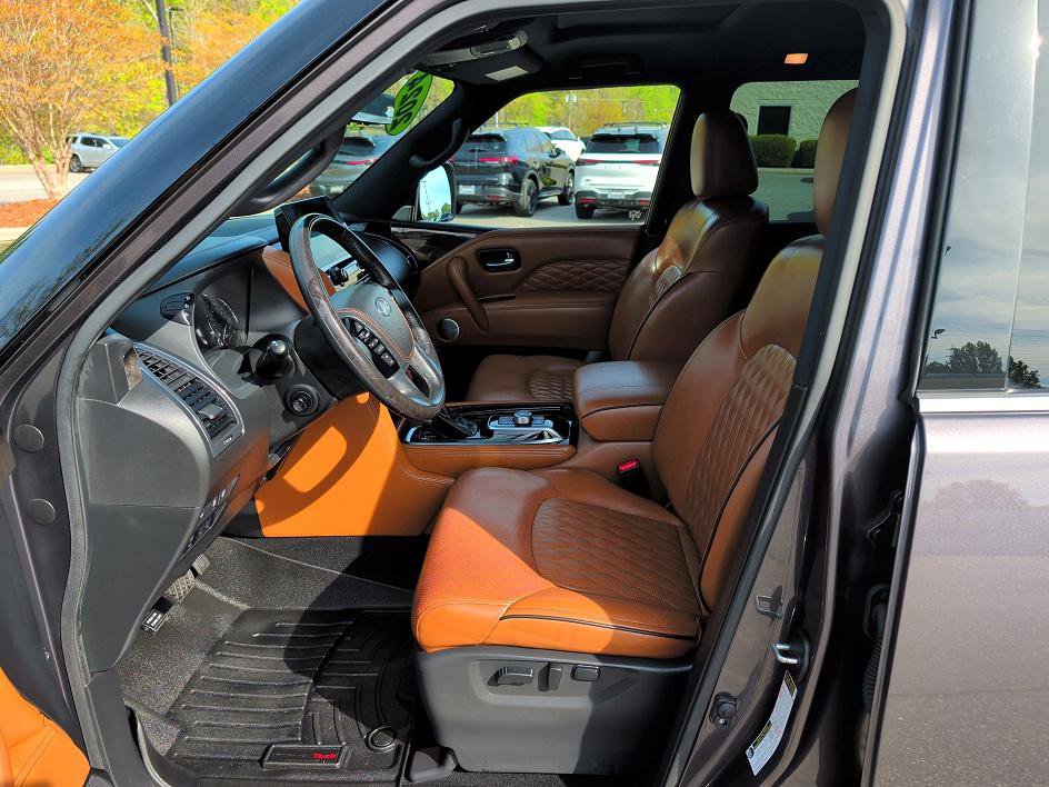 Used 2024 INFINITI QX80 Sensory w/ Cargo Package image 8