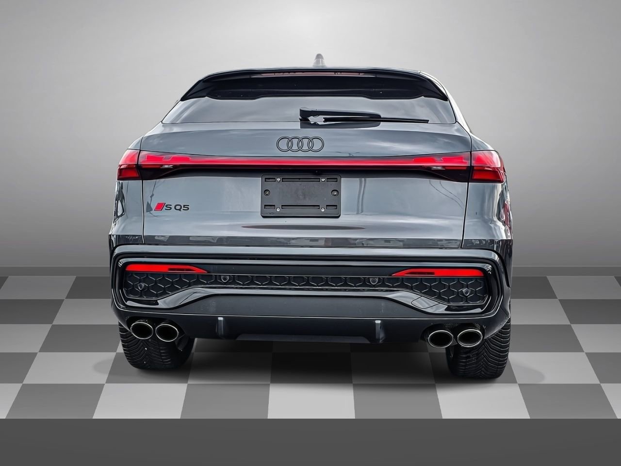 Used 2025 Audi SQ5 Prestige image 5