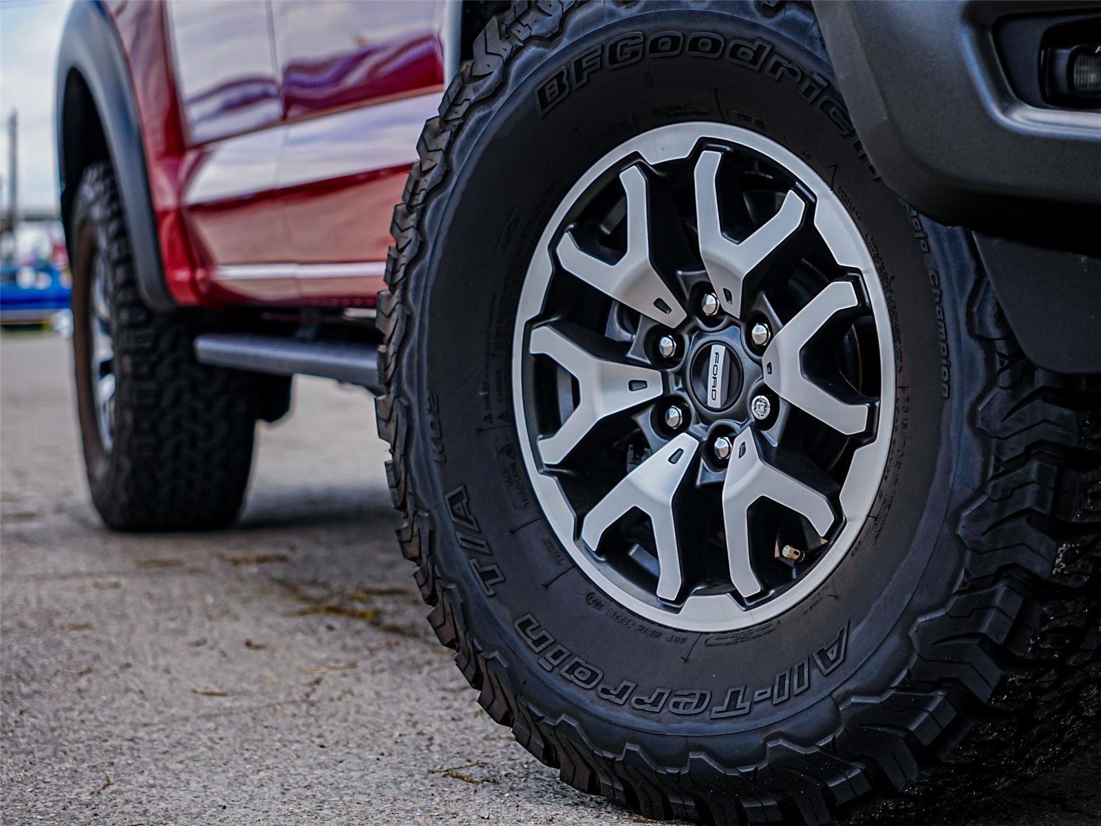Certified 2023 Ford F150 Raptor AWD/4WD image 2