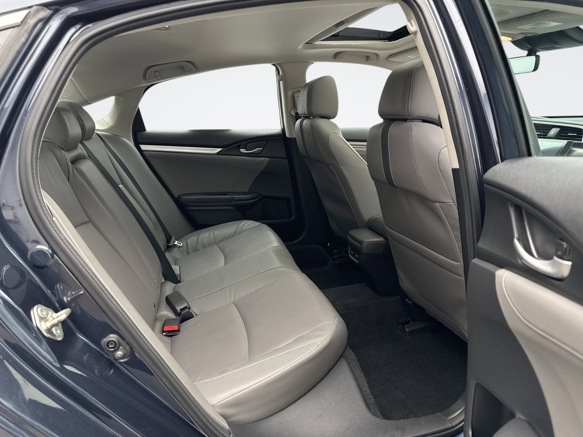 Used 2019 Honda Civic Touring image 20