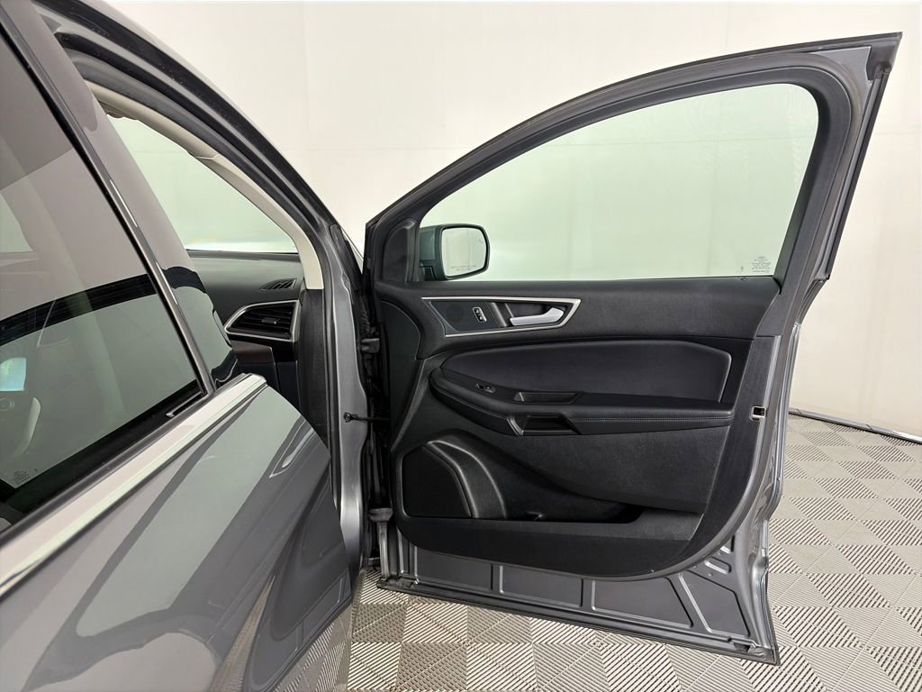 Certified 2024 Ford Edge SEL image 25